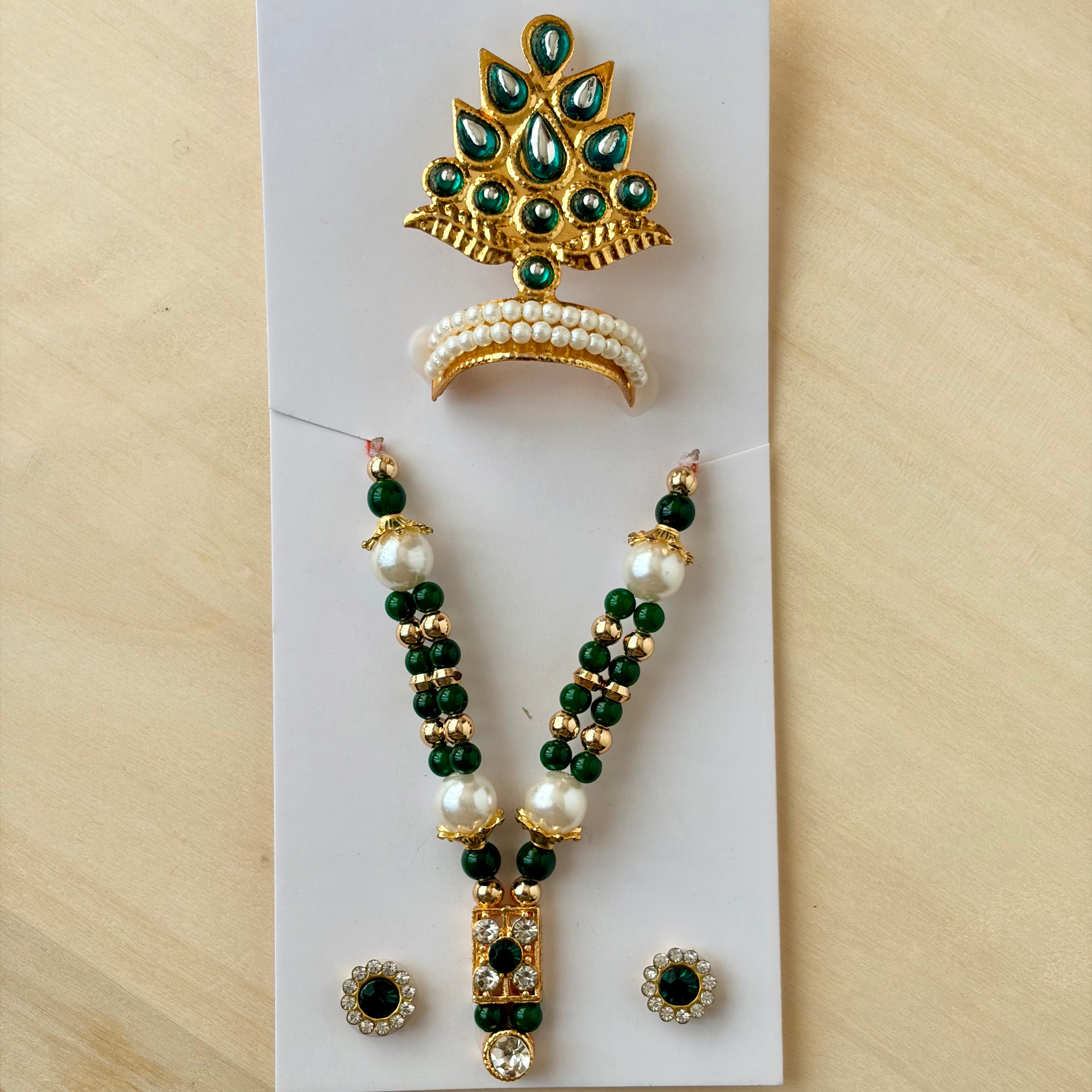 Colour pearl mala mukut earring set, suitable for size 4 to 5 - KSJ8