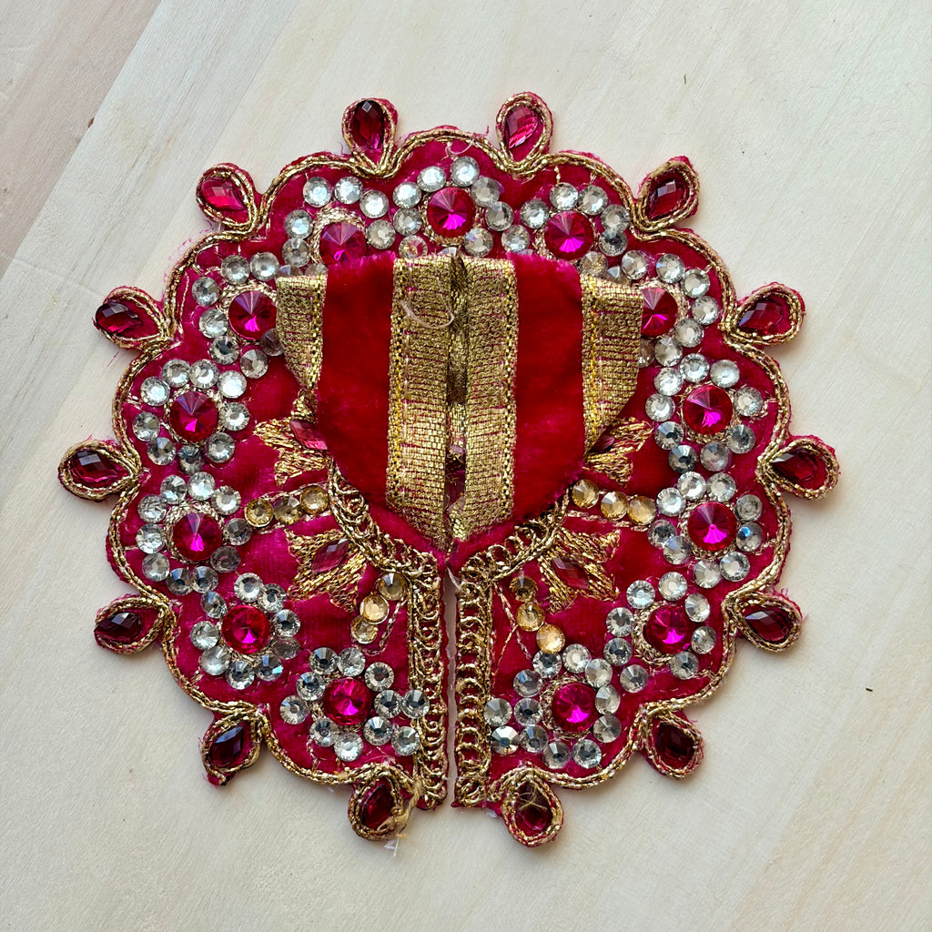 Laddu Gopal dress, handcrafted Krishna poshak with intricate embellishments for daily and festive shringar.