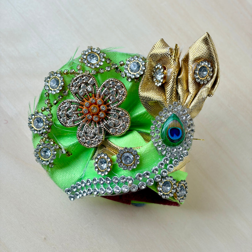 Paghadi with diamond brooches and peacock leaf, Size 3, 5 - KS17