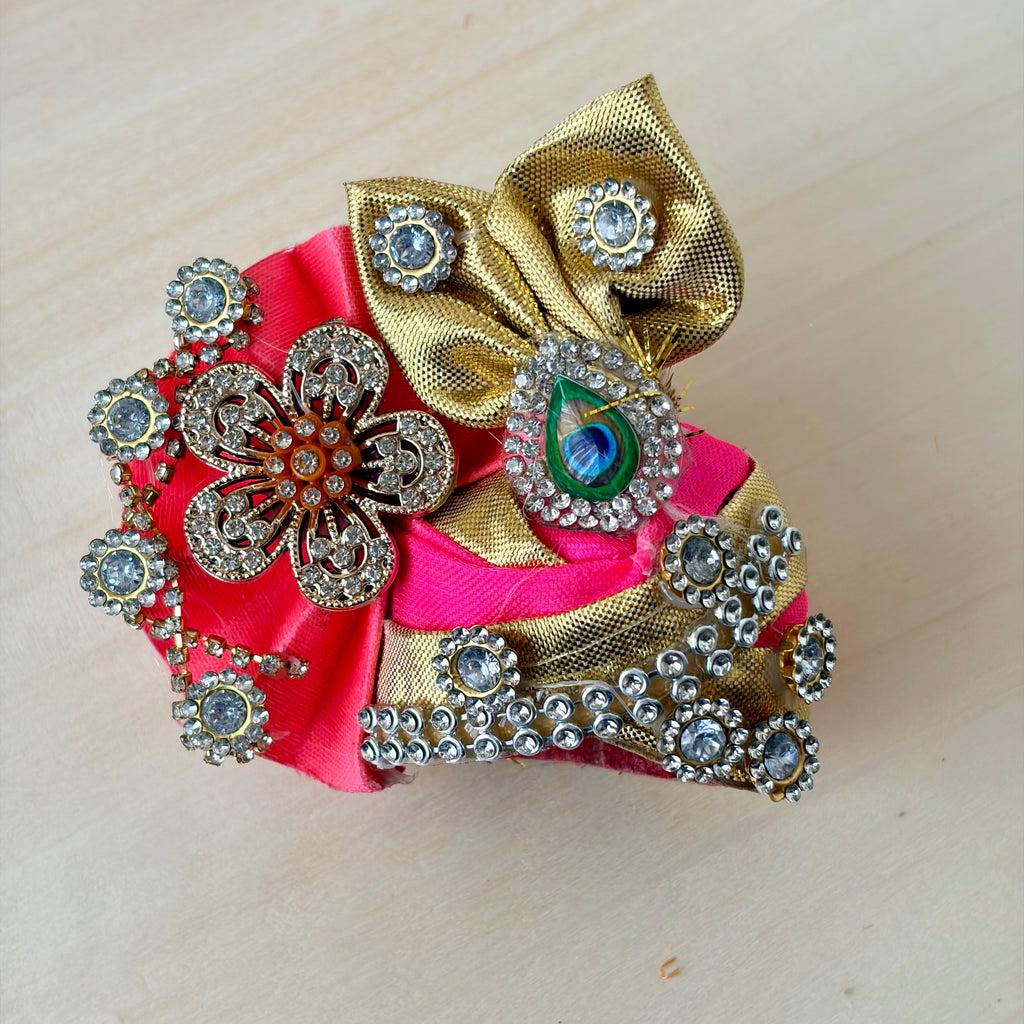 Paghadi with diamond brooches and peacock leaf, Size 3, 5 - KS17