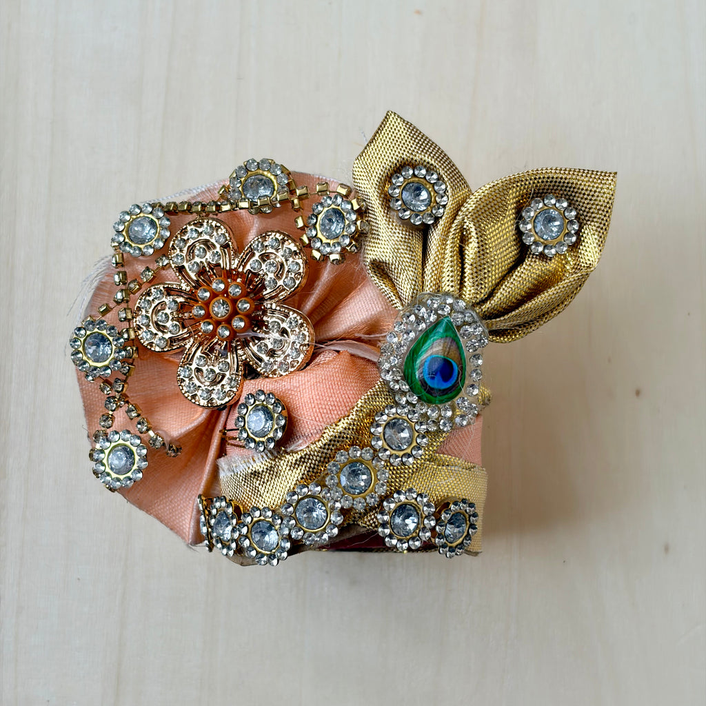 Paghadi with diamond brooches and peacock leaf, Size 3, 5 - KS17