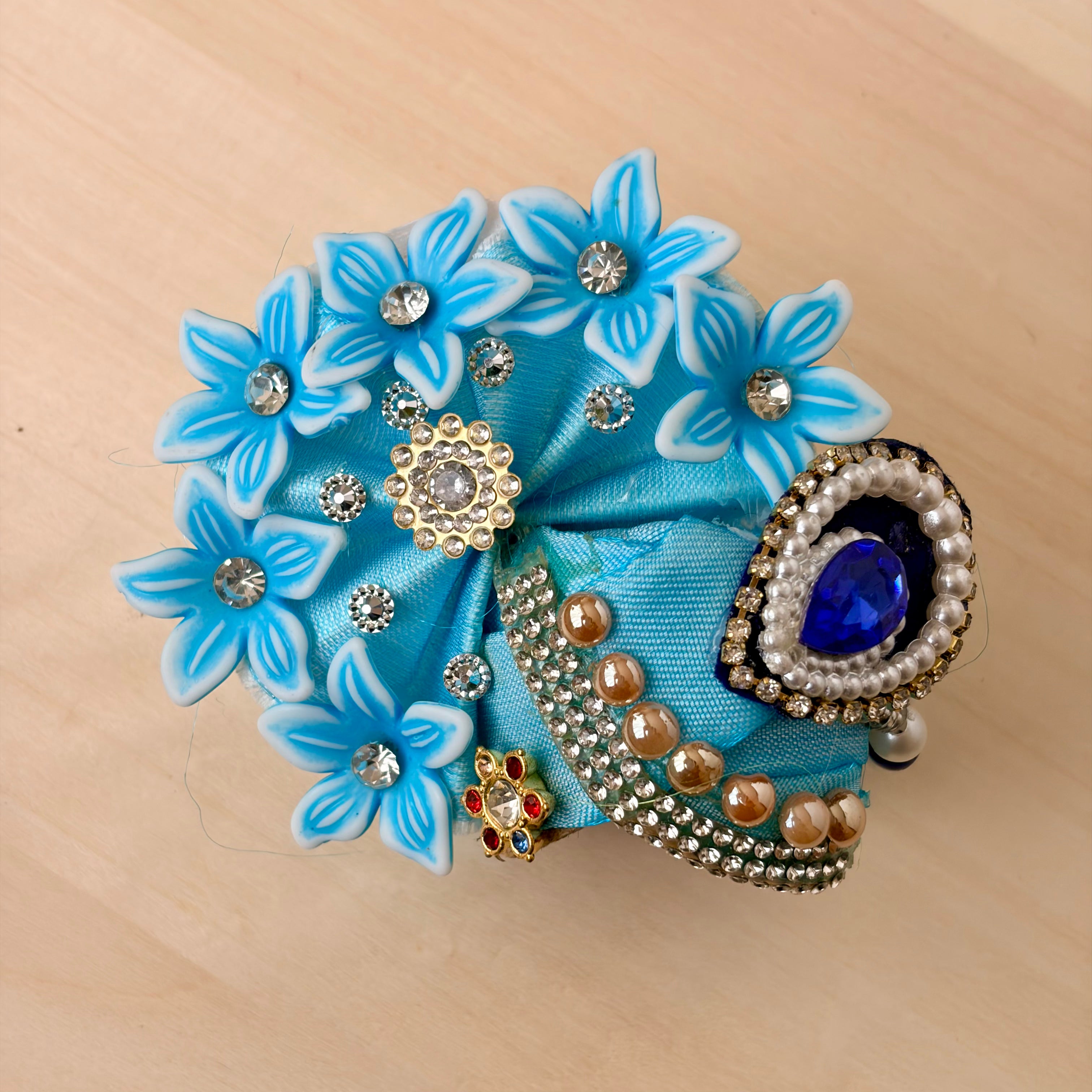 Flowery Pagh with pearl and diamond work, Suitable for size 4, 5 - KS19