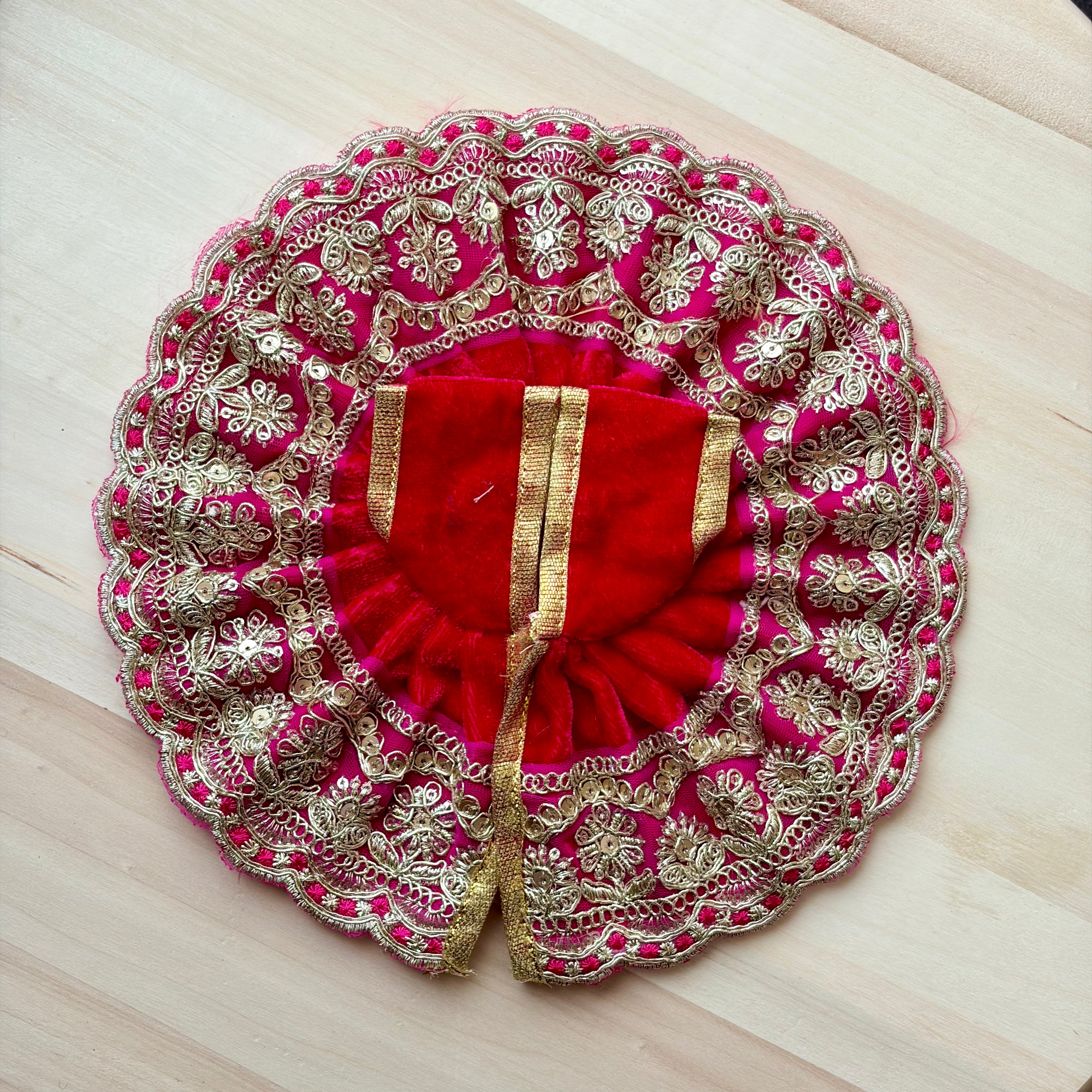 Golden heavy embroidery on fine velvet - Size 0, 1, 2, 4 - KS3